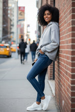 Load image into Gallery viewer, Judy Blue Washed Thermal Skinny Jeans