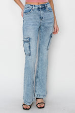 Загрузить изображение в средство просмотра галереи, RISEN Blue Denim Cargo Flared Leg Jeans
