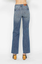 Load image into Gallery viewer, Judy Blue Tummy Control Blue Washed Straight Leg Denim Jeans
