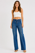 Load image into Gallery viewer, RISEN Seam Detail Wide Leg Jeans
