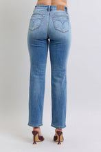 Load image into Gallery viewer, Judy Blue Wash Thermal Wash Straight Leg Blue Denim Jeans
