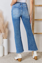 Cargar imagen en el visor de la galería, RISEN High Waisted Washed Blue Denim Flared Leg Jeans
