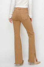 Carregar imagem no visualizador da galeria, RISEN Brown Side Slit Flared Leg Denim Jeans
