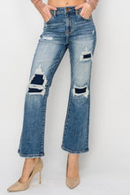 Carica l'immagine nel visualizzatore di Gallery, Risen Distressed Ankle Flare Blue Washed Denim Jeans
