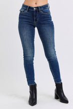 Load image into Gallery viewer, Judy Blue Mid Rise Blue Denim Skinny Jeans
