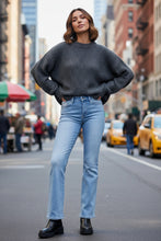 Load image into Gallery viewer, Judy Blue Mid Rise Thermal Bootcut Jeans
