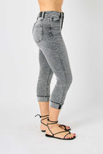 Load image into Gallery viewer, Judy Blue Sasha High Waist Cuffed Button Fly Gray Denim Capri Jeans
